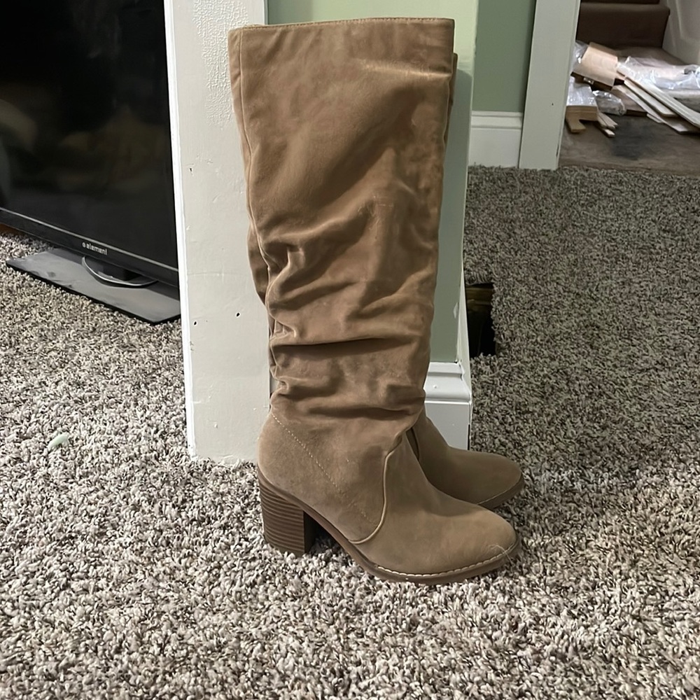 Never worn suede boots. Small pump heel. Size 6